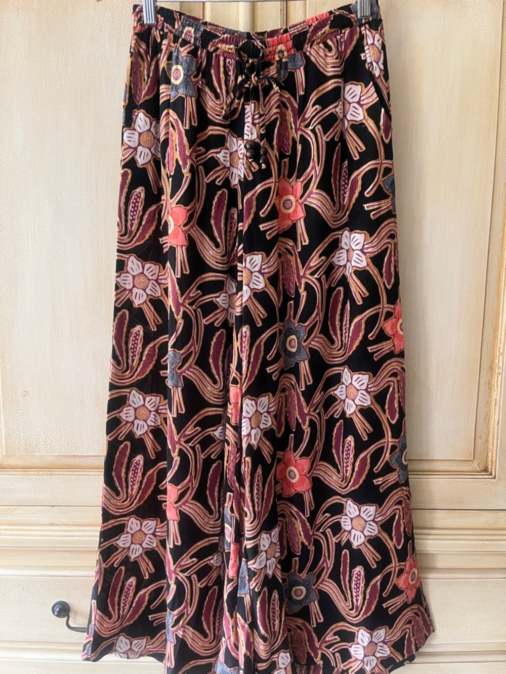 Christian Siriano Black print wide leg ankle pants-size S